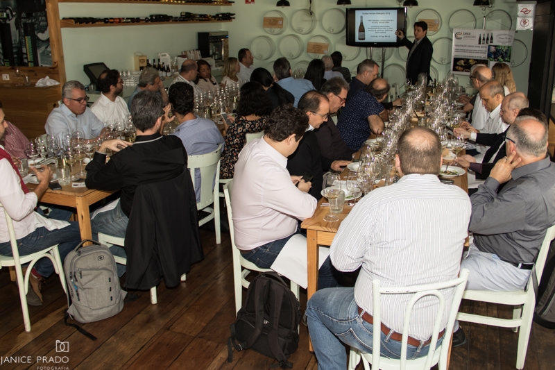 Chico Carreiro traz os vinhos Dona Berta, uma novidade do Douro